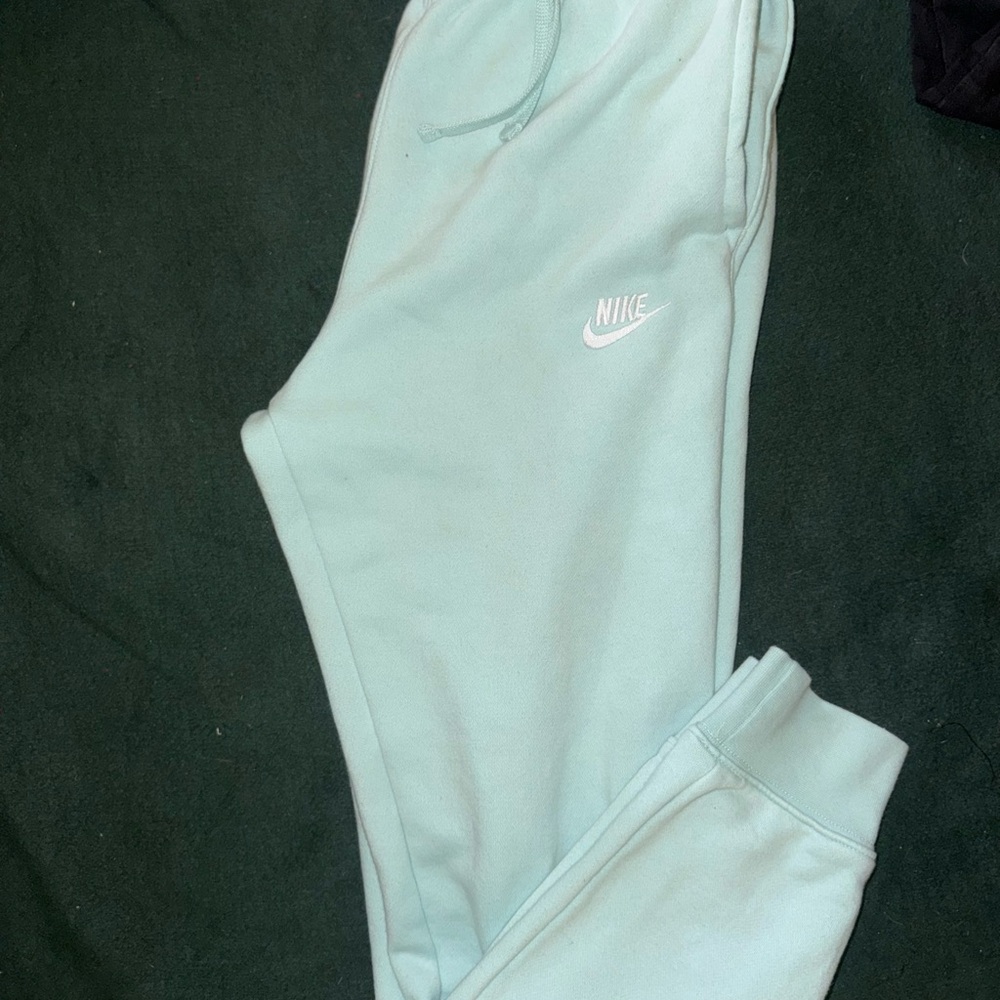 Nike Men’s small  Mint Green Joggers